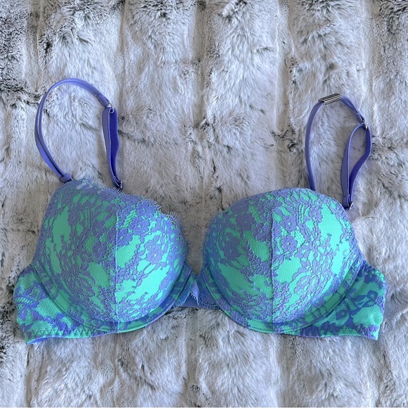 NWT NEW Victoria’s Secret Very Sexy Push Up Bra 34B AND Matching Panty! - Picture 1 of 6